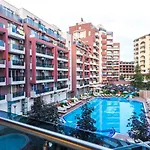 Admiral Plaza Premium Apartament Słoneczny Brzeg