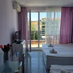Apartament Admiral Plaza Premium Słoneczny Brzeg