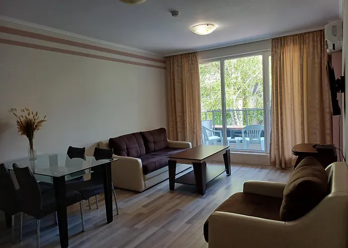 Διαμέρισμα Admiral Plaza Premium *