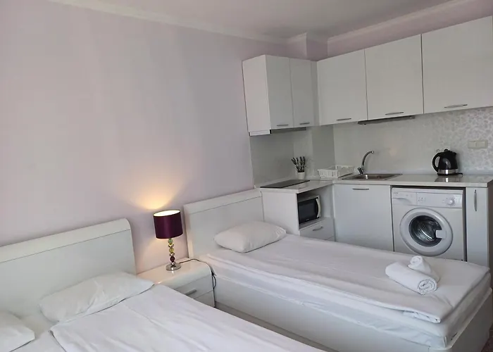 Admiral Plaza Premium Διαμέρισμα *