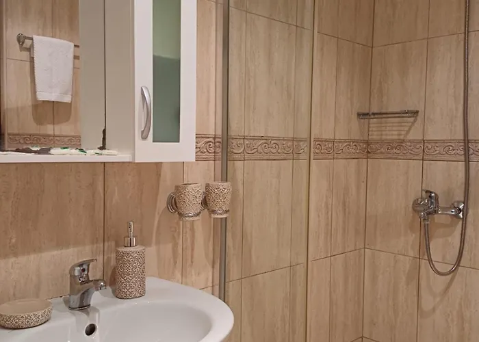 Admiral Plaza Premium Διαμέρισμα *