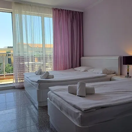 Premium In Admiral Plaza Apartament